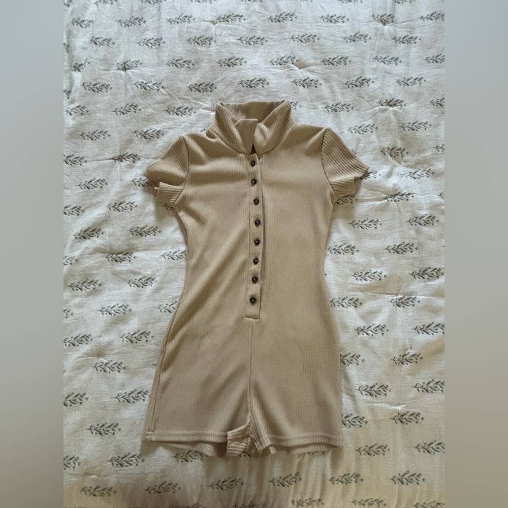 Edikted Beige Ribbed Button-Up Romper